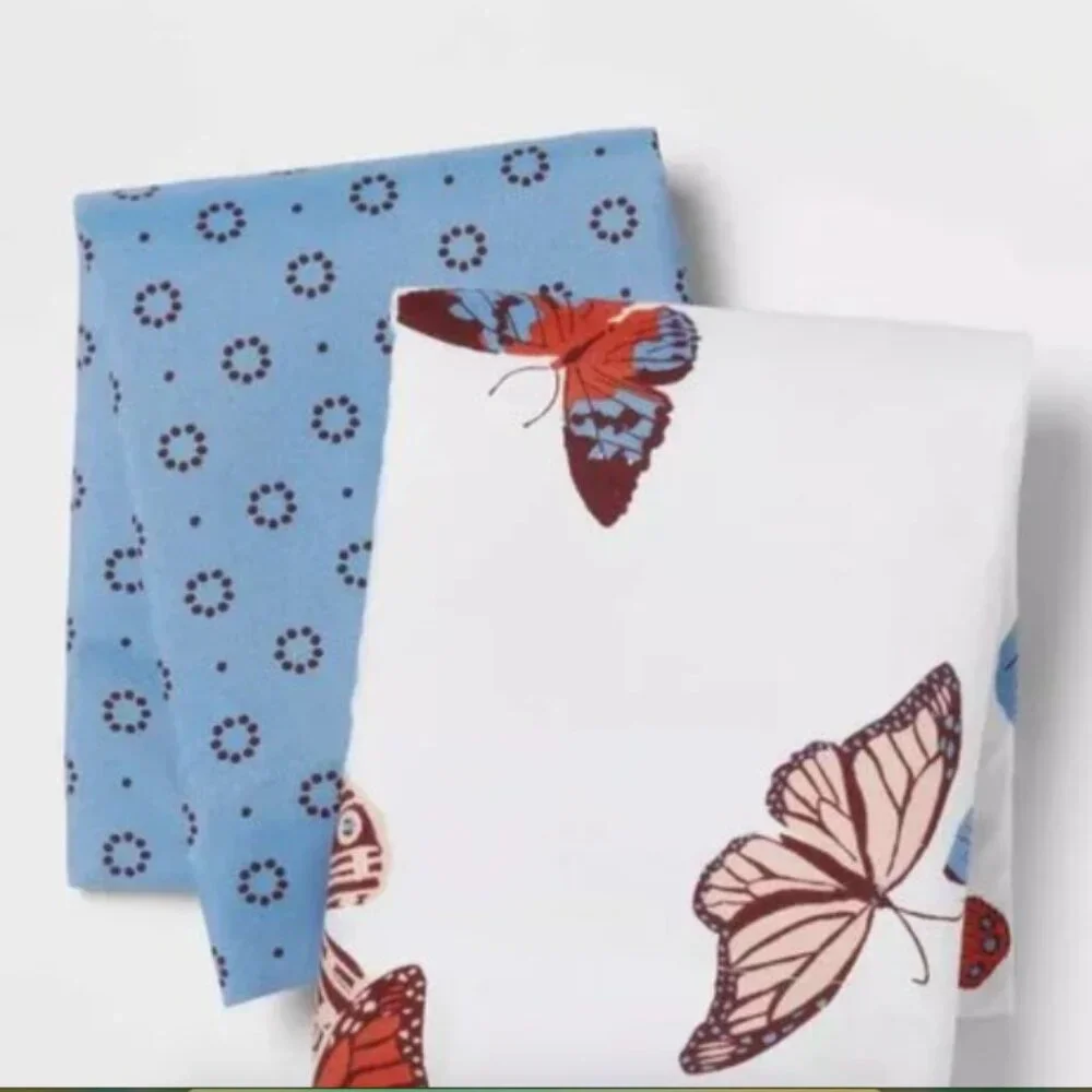 Room Essentials Pillowcases NEW Butterflies/Solid Blue NWT 2 cases NEW